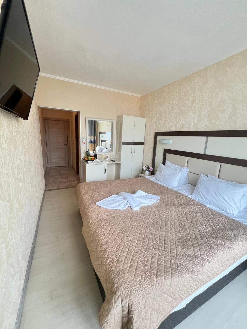 Family Hotel Gallery Sunny Beach Eksteriør billede