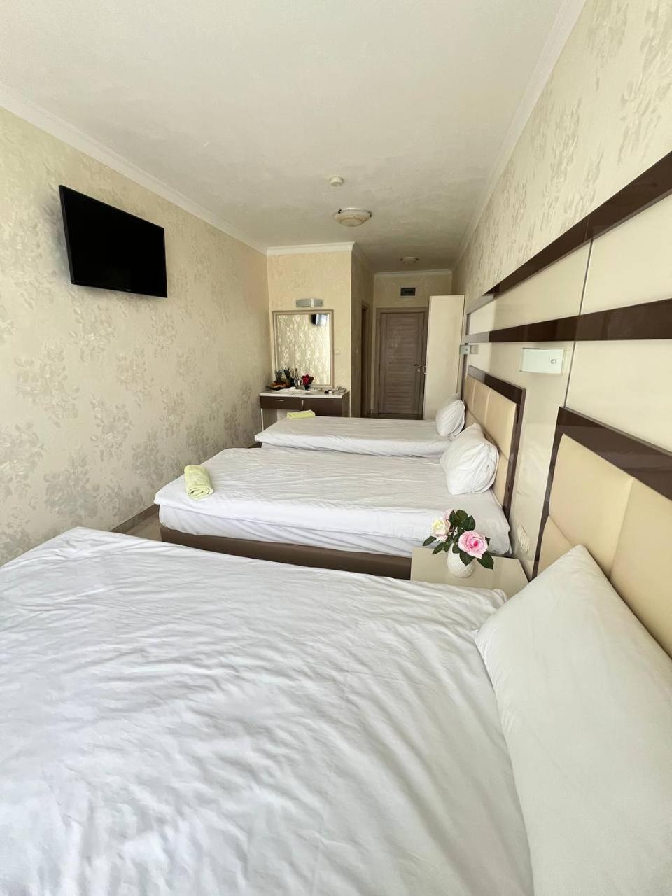 Family Hotel Gallery Sunny Beach Eksteriør billede